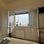 Casa Mare - Bilocale Sul Lungomare Di *