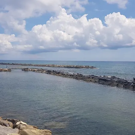 Daire Casa Mare - Bilocale Sul Lungomare Di Santo Stefano al Mare