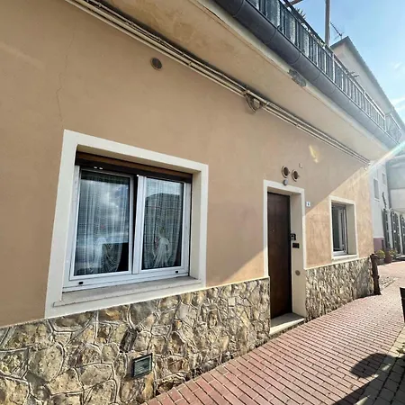 Casa Mare - Bilocale Sul Lungomare Di