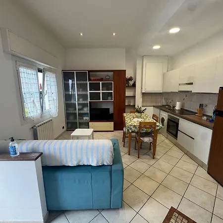 Casa Mare - Bilocale Sul Lungomare Di Santo Stefano al Mare