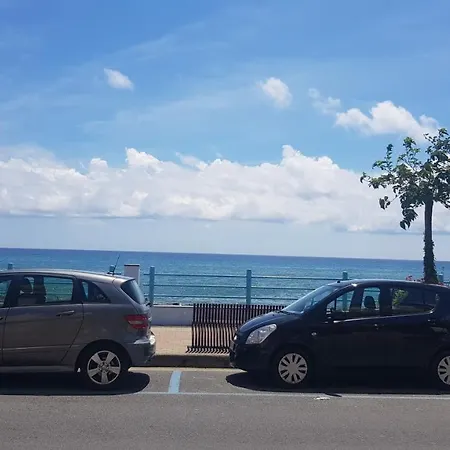 Casa Mare - Bilocale Sul Lungomare Di Санто-Стефано-аль-Мар