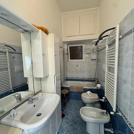 Casa Mare - Bilocale Sul Lungomare Di Apartmán *