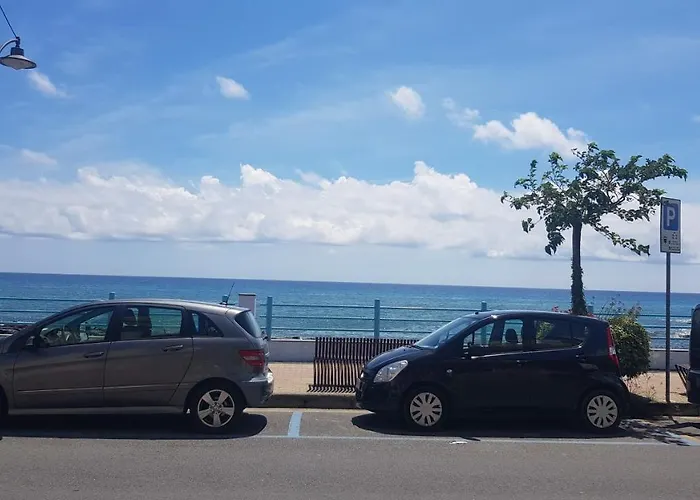 Casa Mare - Bilocale Sul Lungomare Di Santo Stefano al Mare