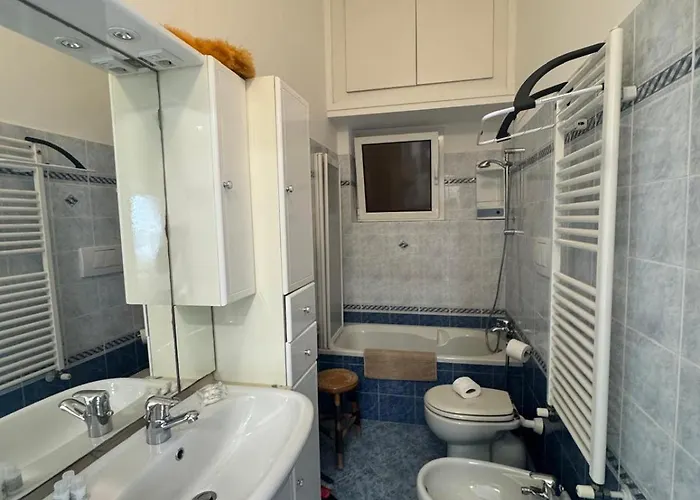Casa Mare - Bilocale Sul Lungomare Di Apartment *